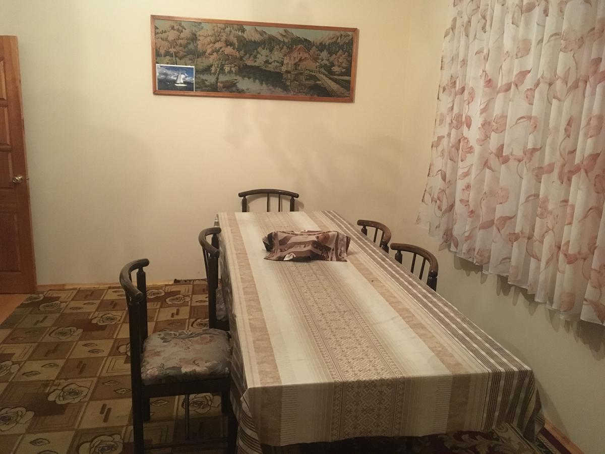 Homestay On Akademika Sakharova Sukhumi Exterior foto